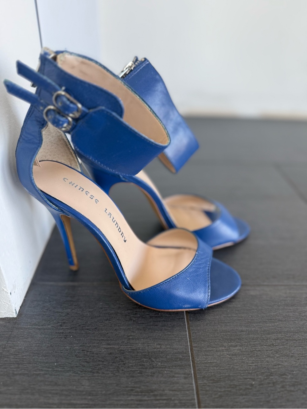 Chinese Laundry Royal Blue Leather Stiletto Sandals